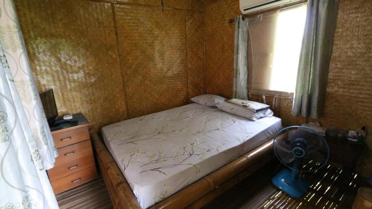 Appartamento Cast Away Nonthaburi Esterno foto